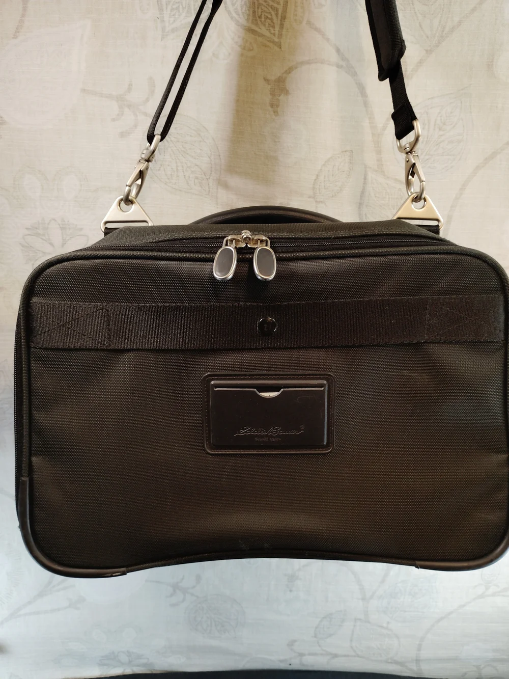 Eddie Bauer Dk Grey&Black Travel/Messenger/Laptop Bag W/Shoulder Strap